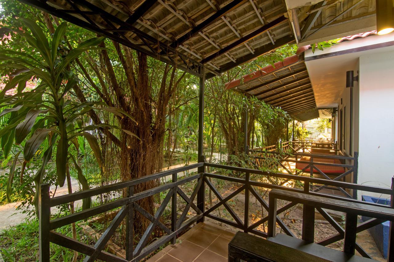 Nature Boutique Residence Сіємреап Екстер'єр фото